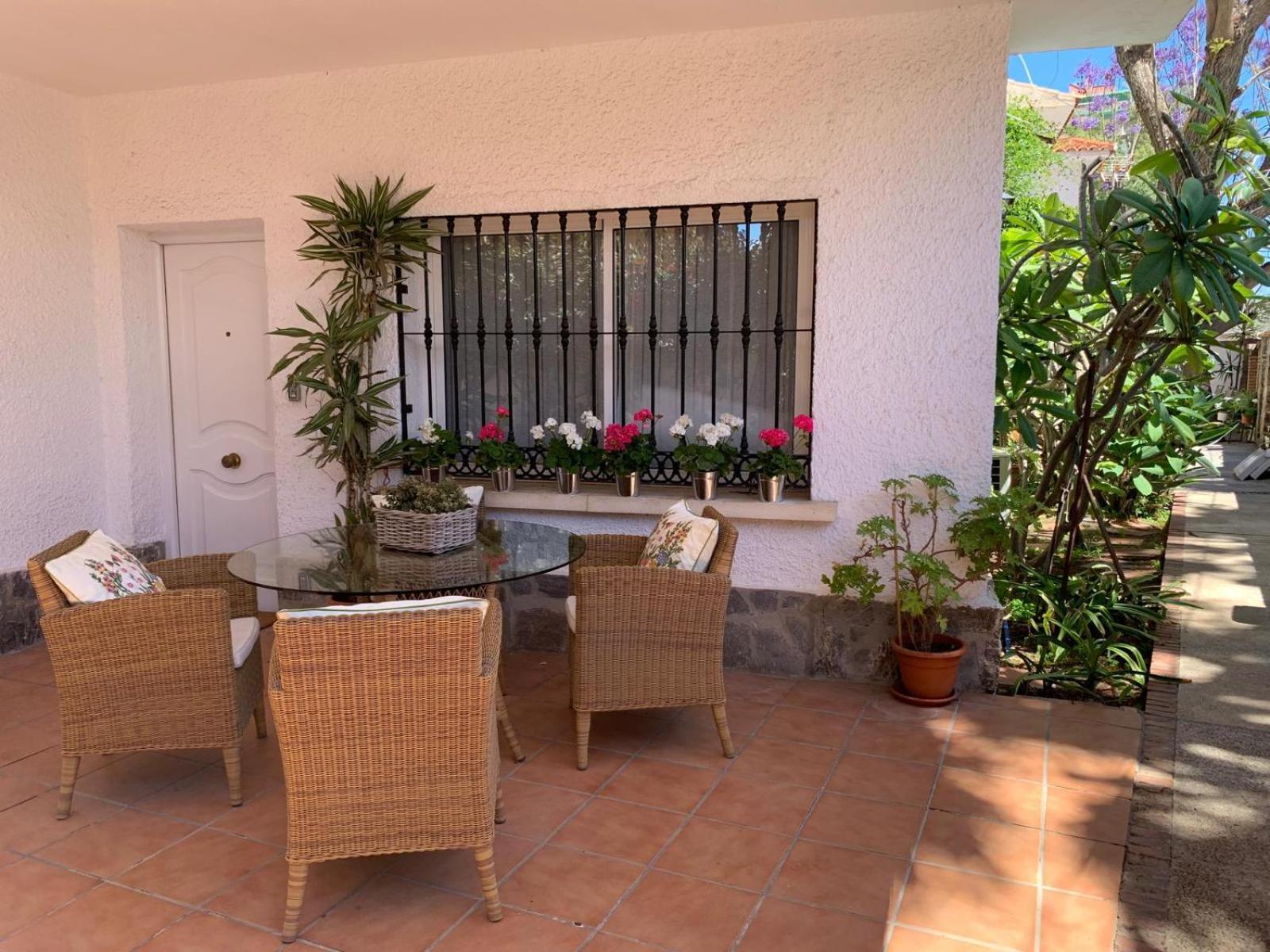 Casa Pepa Apartment Малага Стая снимка